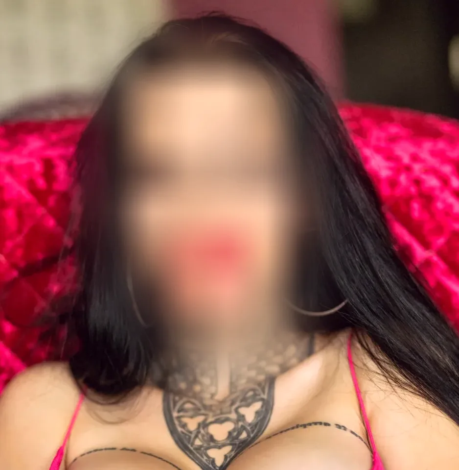 Fabienne, 35