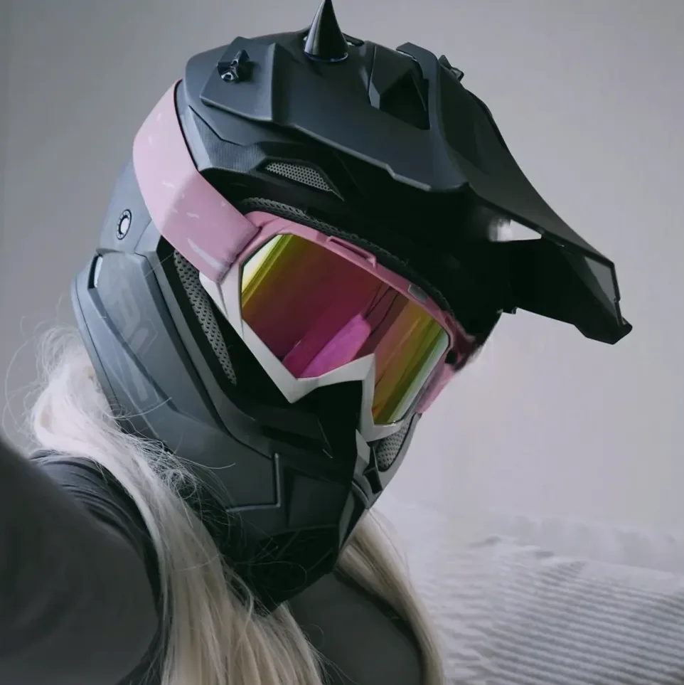 Kathleen, 22