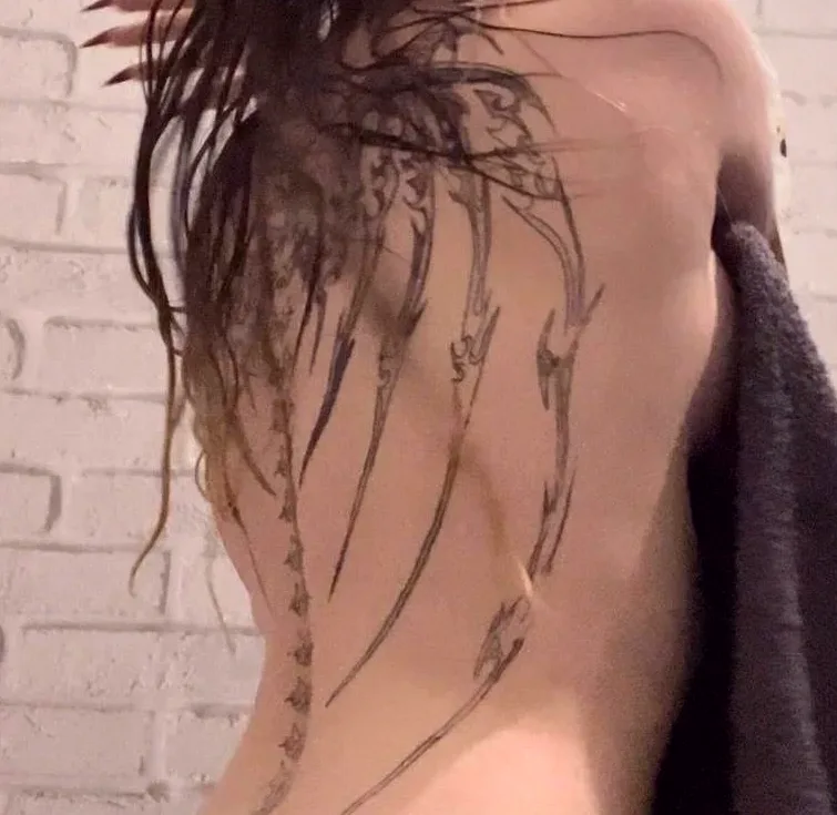 Maike, 21